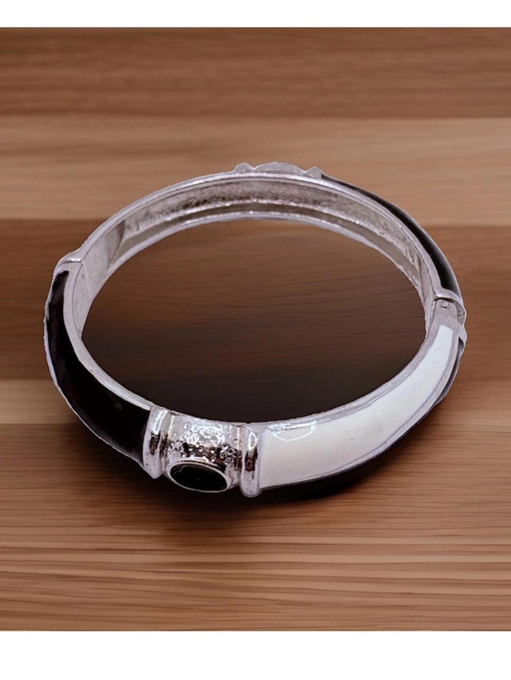 Vintage Black And Cream Silver Tone Retro Enamel Bracelet Hinged 6 1/4”